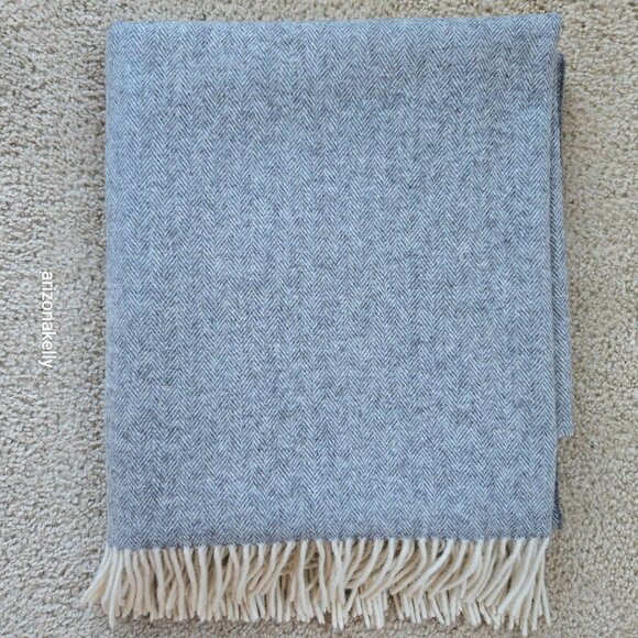 Vintage Wool Herringbone Wrap Grey John Hanly for L.L. Bean Ireland - Picture 13 of 13